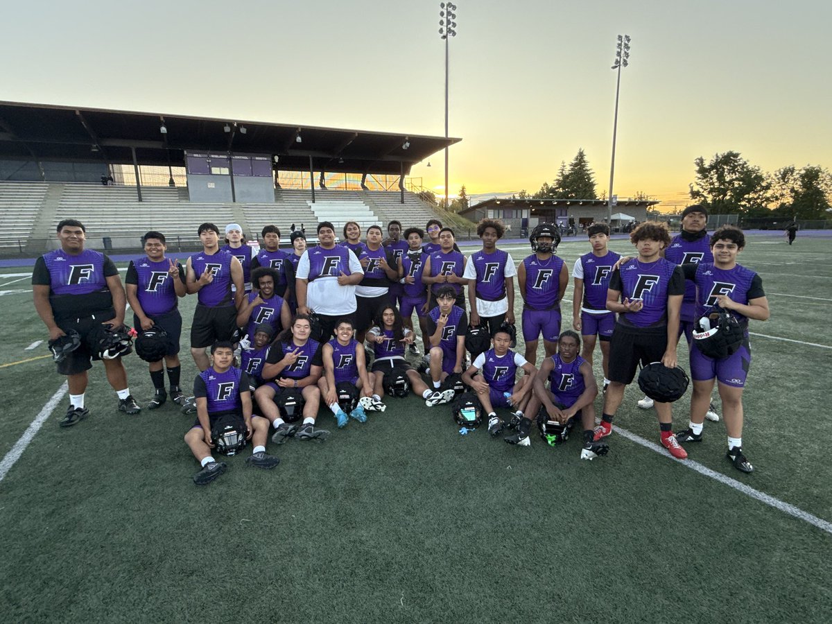 FosterHSFB's tweet image. Thanks to @decatur.football tj_raidersfb @garfieldfootball @mercerislandfootball and @rentonfootball for participating in our Summer 7 on 7 and Linemen Challenge Series!!! We appreciate the work in helping us get better!!! #teachu #linemanchallenge  #7on7 #fosterDNA #dogvsdog