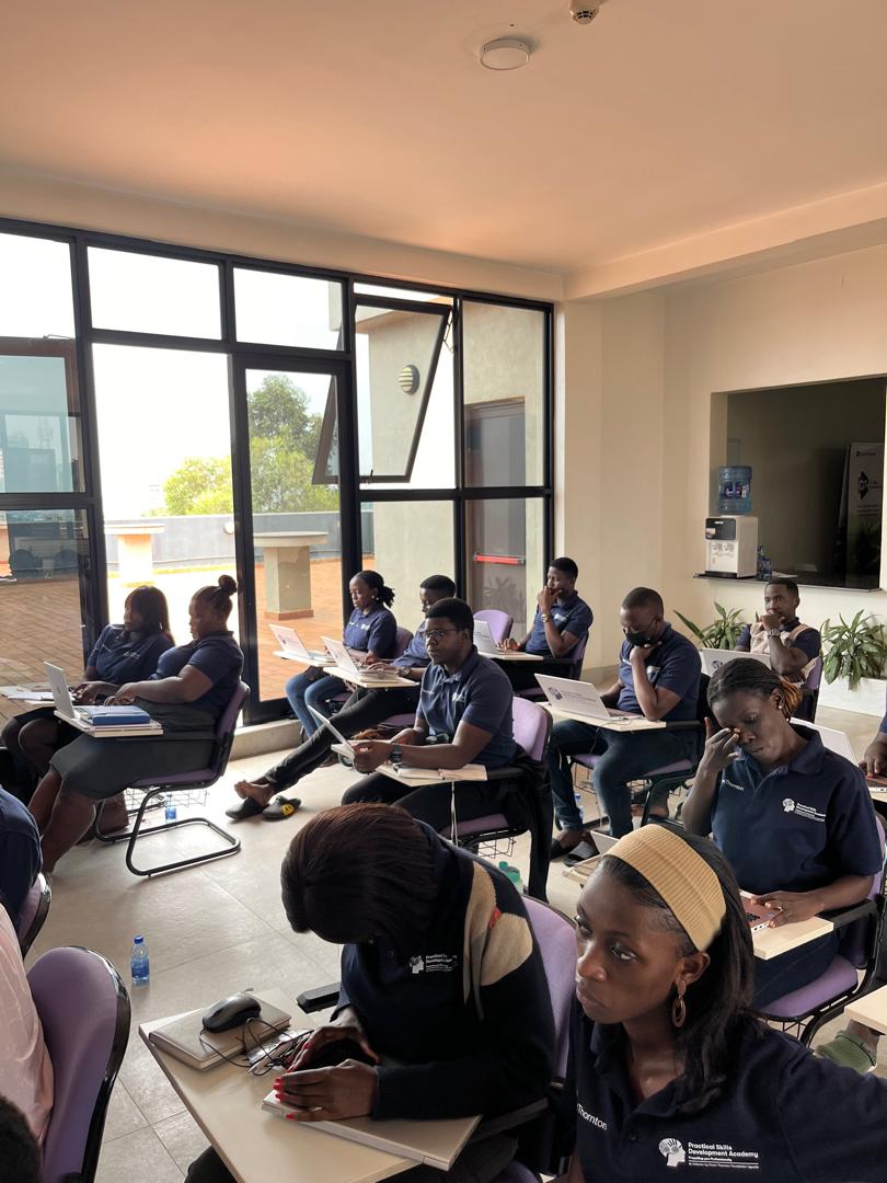 GtUganda's tweet image. Back from the weekend and right back to impact! 💼 Agnes Akello, our Advisory Manager, led a Financial Modelling session at the Practical Skills Development Academy. As Cohort 4 nears the finish line, we're grateful. #PSDA #SkillsForSuccess #FinancialModelling