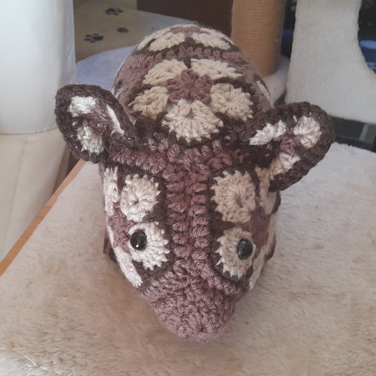 wombatwalking's tweet image. For my birthday today one of you fine wombat friends made me this. I love it but would like your help to name it. Suggestions please?
@millyfromoz @Miezebiene @madridnantes @PuddlesO @kirstym53 @scruffki @JoyceTurkington @AmbassacatBXL @Eliot01375004
