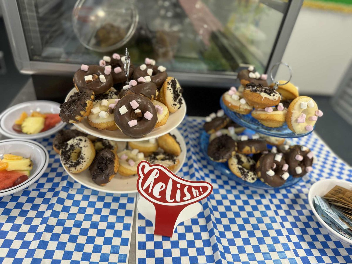 4th July themed lunch on Friday for our learners!! Massive thanks to Jo and Tor in the kitchen for always being so creative with their ideas 🍔🍟