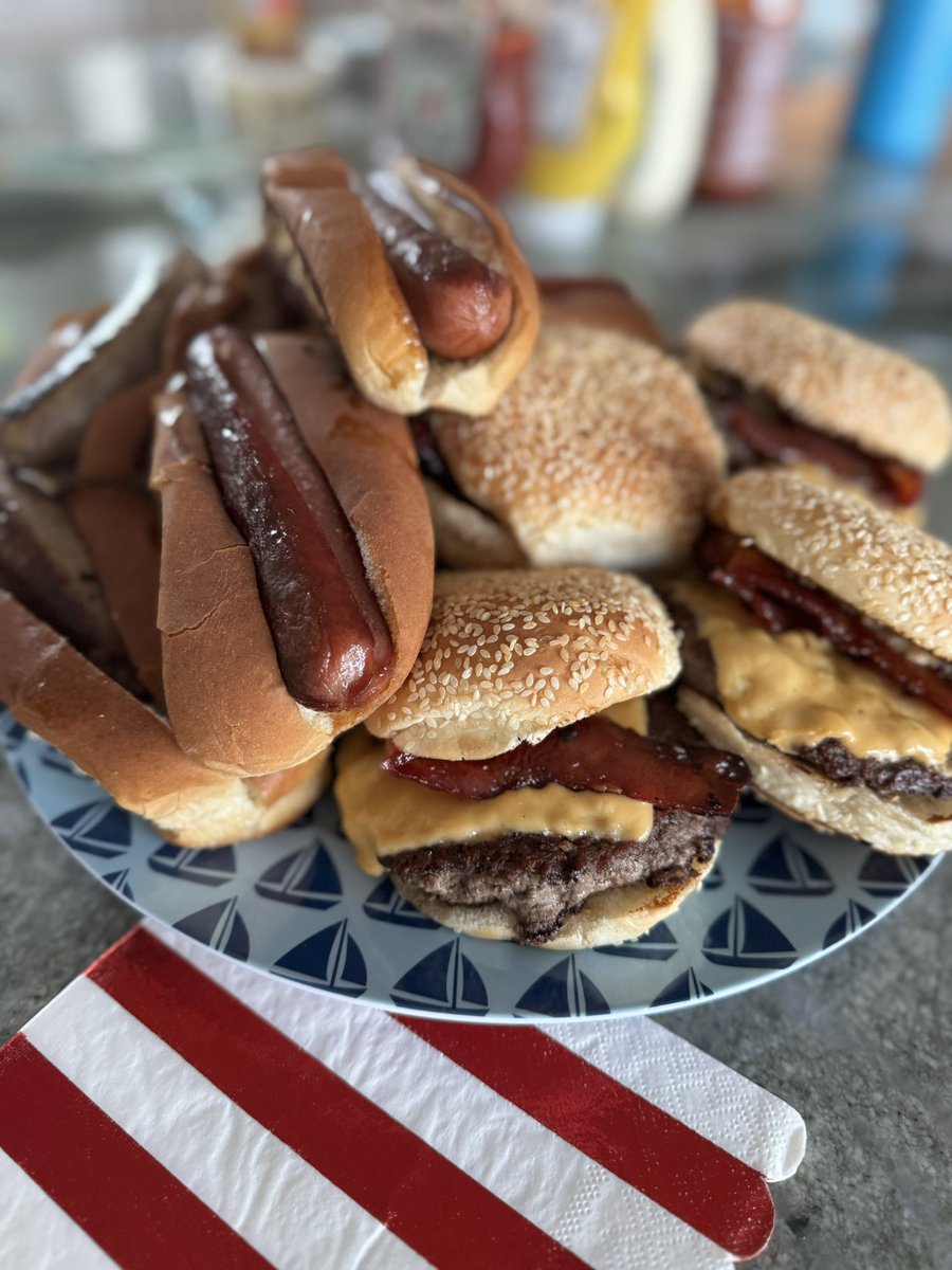 Solid weekend.  🇺🇸