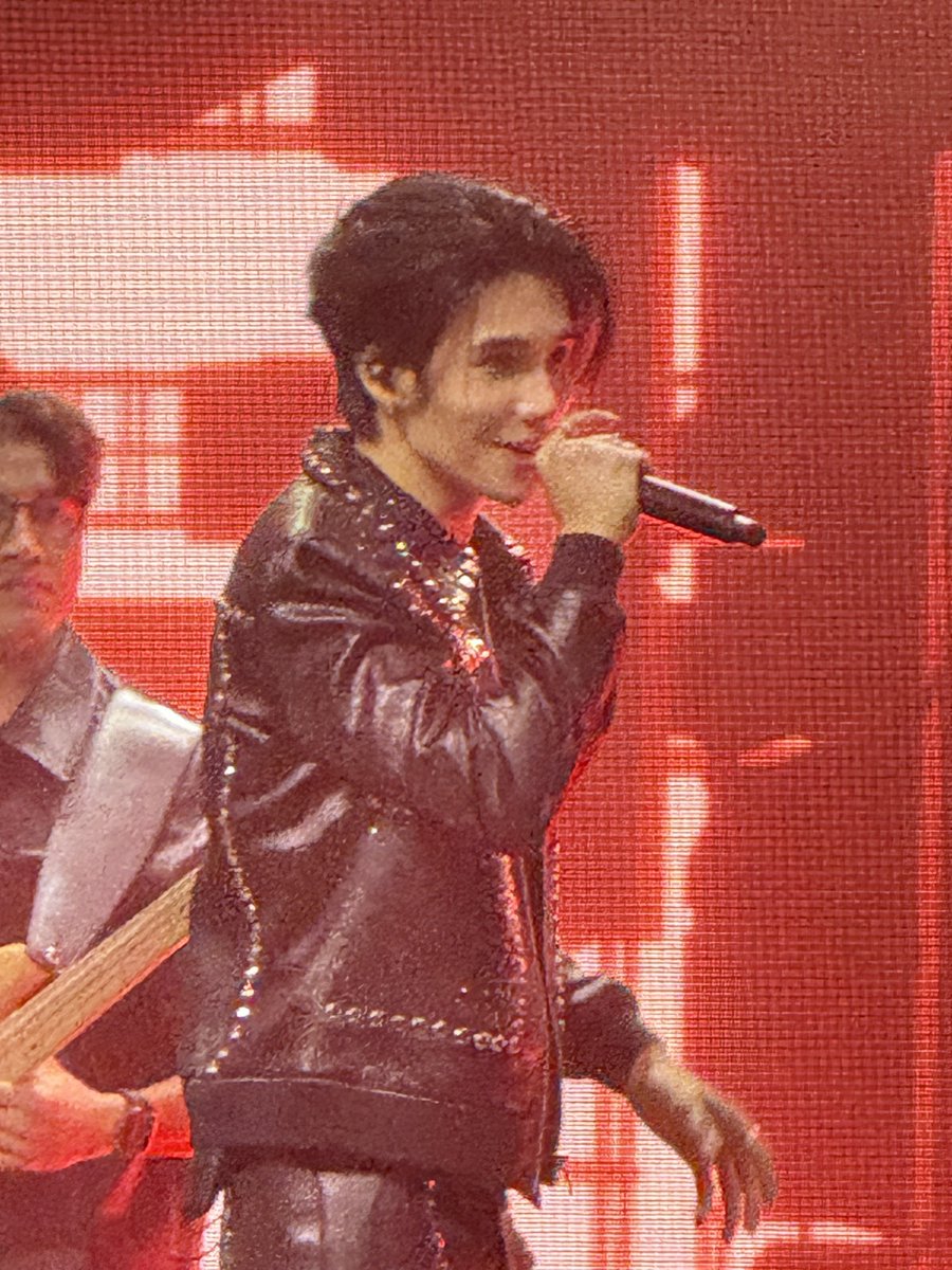 Febre Teen (@febreteen) on Twitter photo Obrigada <a href="/jeffsatur/">𝗝 𝗘 𝗙 𝗙 𝗦 𝗔 𝗧 𝗨 𝗥 (罗杰夫)</a> por existir e respirar o mesmo ar que a gente 🙏🏼
#RedGiantTourInBrazil
#JeffSaturRedGiantTour
#JeffSaturRedGiantSãoPaulo Obrigada <a href="/jeffsatur/">𝗝 𝗘 𝗙 𝗙 𝗦 𝗔 𝗧 𝗨 𝗥 (罗杰夫)</a> por existir e respirar o mesmo ar que a gente 🙏🏼
#RedGiantTourInBrazil
#JeffSaturRedGiantTour
#JeffSaturRedGiantSãoPaulo