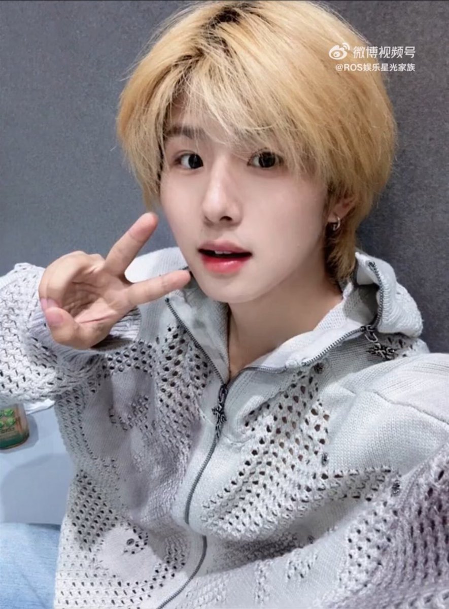 Kylin_Global's tweet photo. [070725]
Happy B-day our Kylin~!

No matter what happens, I will try my best to support my sweet child. Stay healthy and happy!

#Kylin #QiLin #치린 #BOYS2PLANET 
#Shine_sweet_kylin https://t.co/SQeCvupmDX