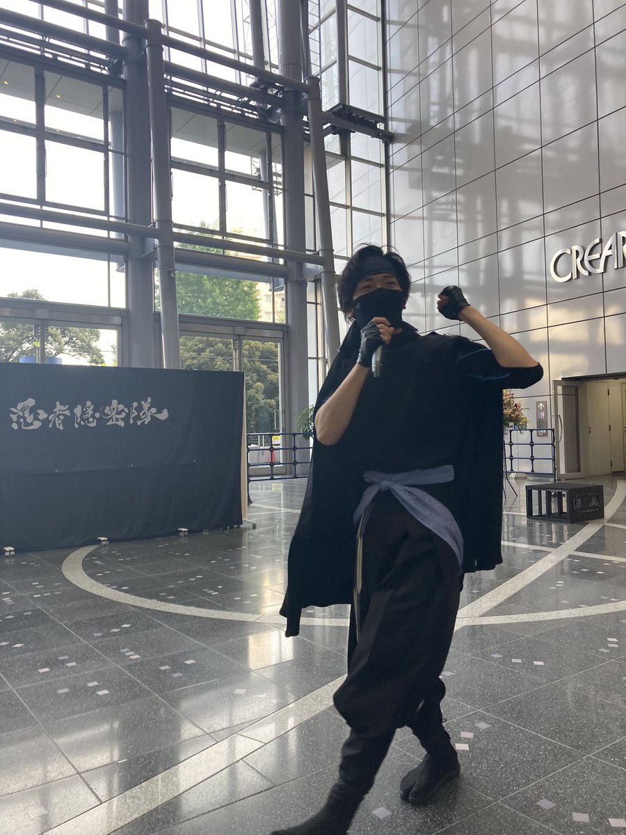 #忍者隠密隊十周年
#忍者隠密隊
#服部半蔵忍者隊

猿伎丸さま
ずっとわちゃわちゃしてて楽しい😆　
忍者体操やりたくないのか、手上がらないのかわいすぎw
百地様に絡んでたし絡まれてて、笑ったw