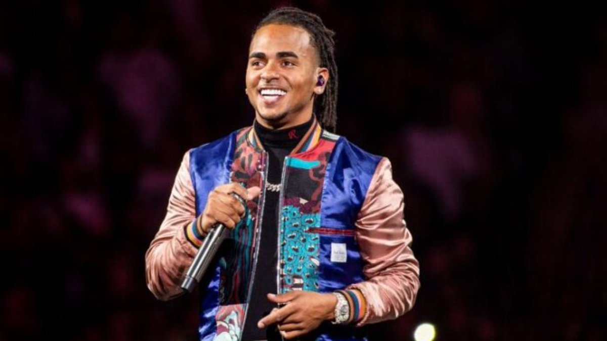Ozuna pone a bailar reguetón a más de 13.000 personas en Marenostrum Fuengirola 
#NoticiasSIN 

Amplíe más en nuestro periódico noticiassin.com

noticiassin.com/ozuna-pone-a-b…