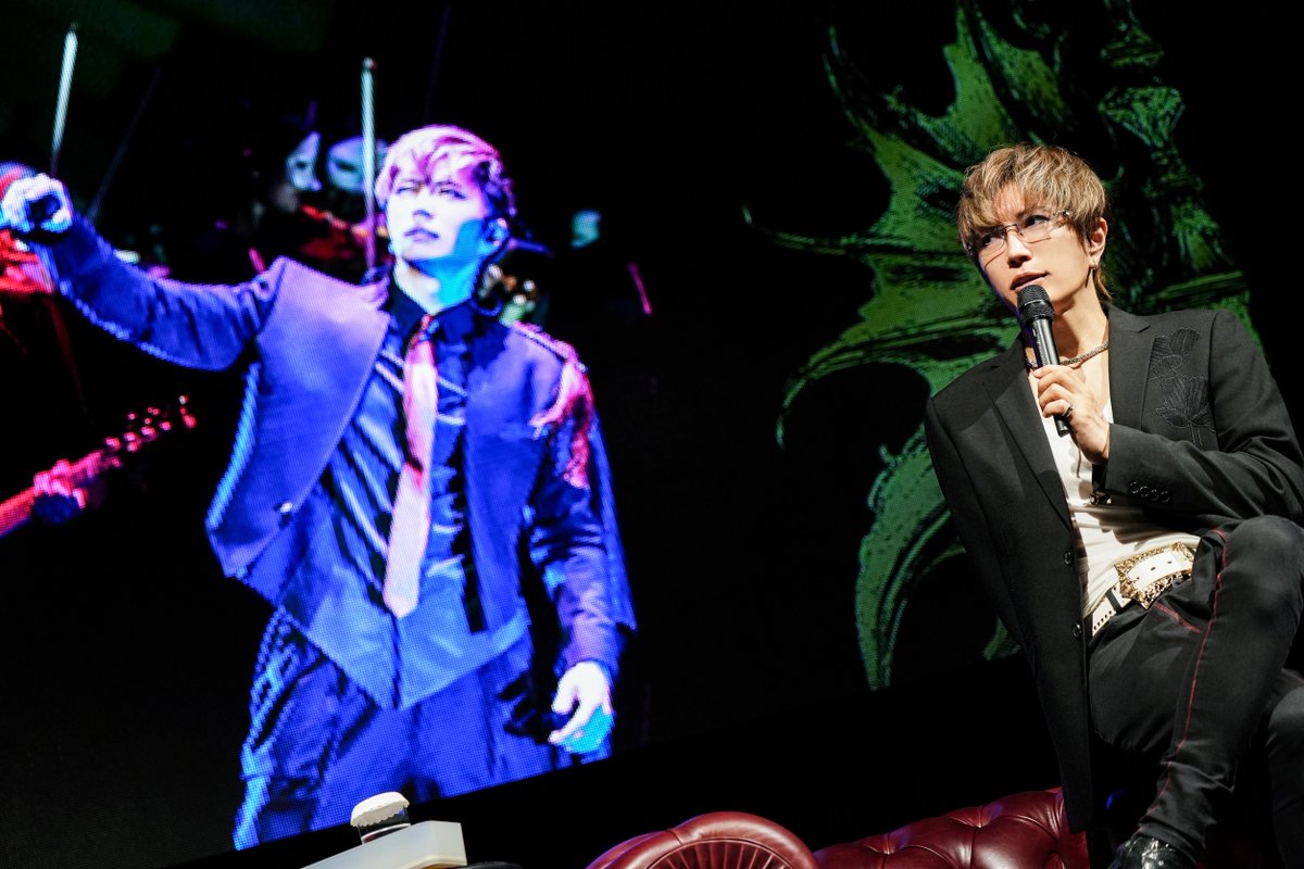 GACKT_Secretary's tweet image. 2025年7月4日、記念すべきGACKTのBirthday
「魔王生誕饗宴2025」
ウェスティンホテル東京にて盛大に行われました!!
【昼餐ノ宴】【晩餐ノ宴】
昼と夜の2公演。それは…、それぞれ異なる内容で2度楽しめるという!!
昼&夜チケットダブルゲットで楽しみたい…、という方も少なくないのだとか!?…