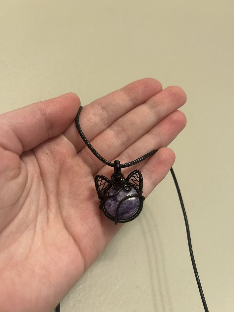 SHUT UP SHES GORGEOUS 💜😭<a href="/mildhippie/">ᖭི༏ᖫྀ𓍊𓋼°｡</a>