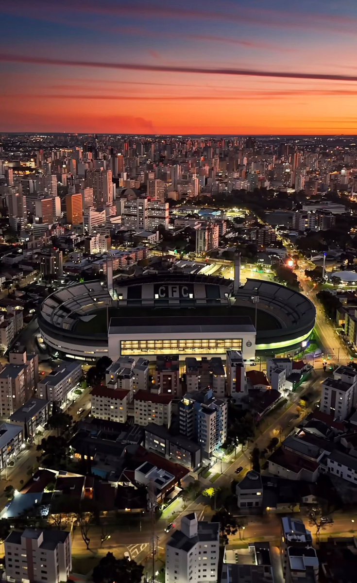 coritibadadepr1's tweet photo. O estádio mais bonito do Brasil. https://t.co/FMJd5pjpk4