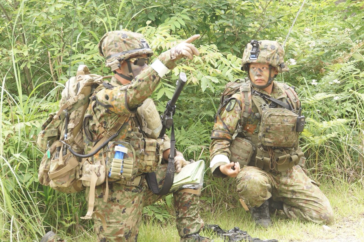 7th_Inf_Kyoto's tweet image. 【連隊訓練検閲➀】
作戦地域に部隊が集結しました。
7連隊の任務は攻撃部隊となり、目標を奪取、確保すること。
偵察の結果を元に攻撃前進を開始します。
#福知山
