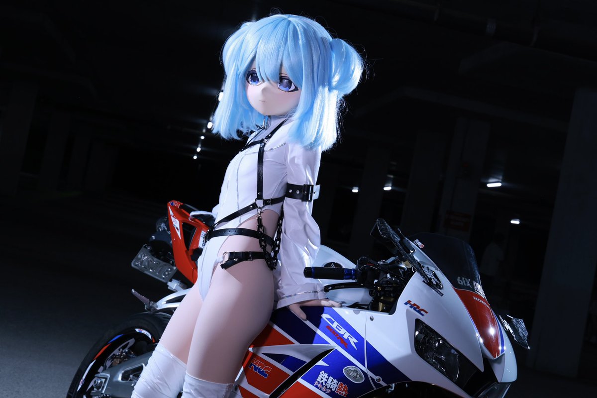 別說廢話了，上車。

————
攝影：Ruda
摩托：Karson