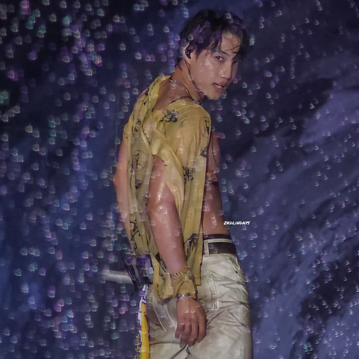 zkdlindays's tweet image. 250706 #카이 #KAI 

#KAIxWATERBOMB 
#KAI_WATERBOMB_SEOUL
