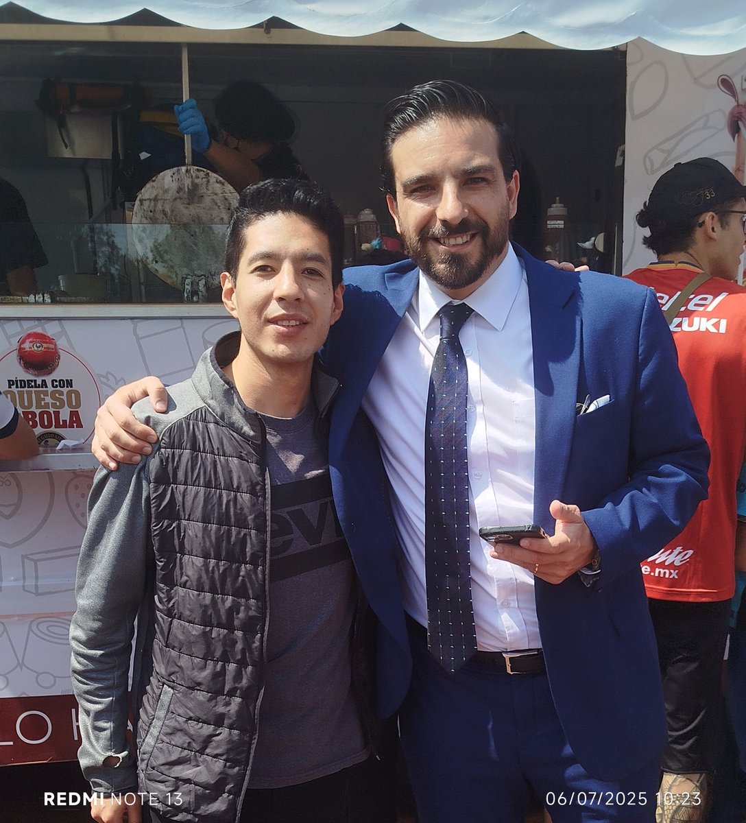 jonajose22's tweet image. Muchas gracias por la foto @rocelorio de verdad un gusto haberte conocido, me la pasé increíble en el fanfest