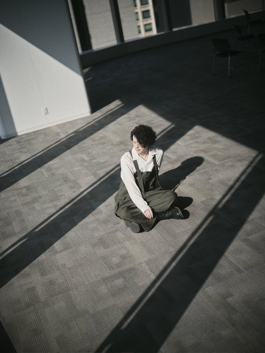 keiosada09's tweet photo. オダギリジョーさん
撮影させて頂きました。

余白を感じられるような写真に。 https://t.co/f1YYFtAQl6