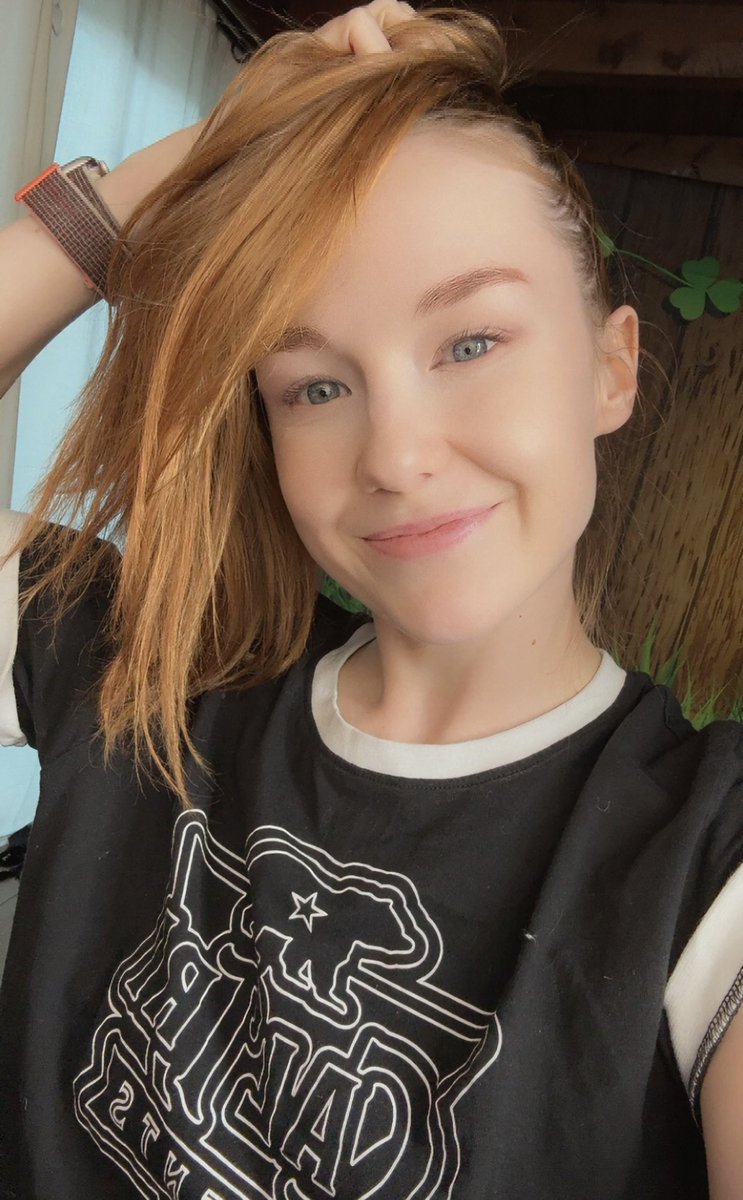 Live! 
Twitch.tv/emilybloomshow