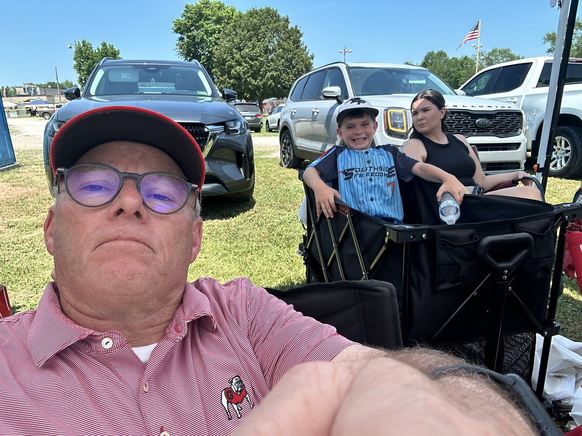 devildogcoach1's tweet image. Congrats to the Champs! My grandson Trot wins his first 10u tournament. His team moved up after going 41-0-1 in 9U. He is a amazing SS and lead off ! Papaw loves you and proud of you and your dad the Coach ! @cjmurray34 Go Dawgs!