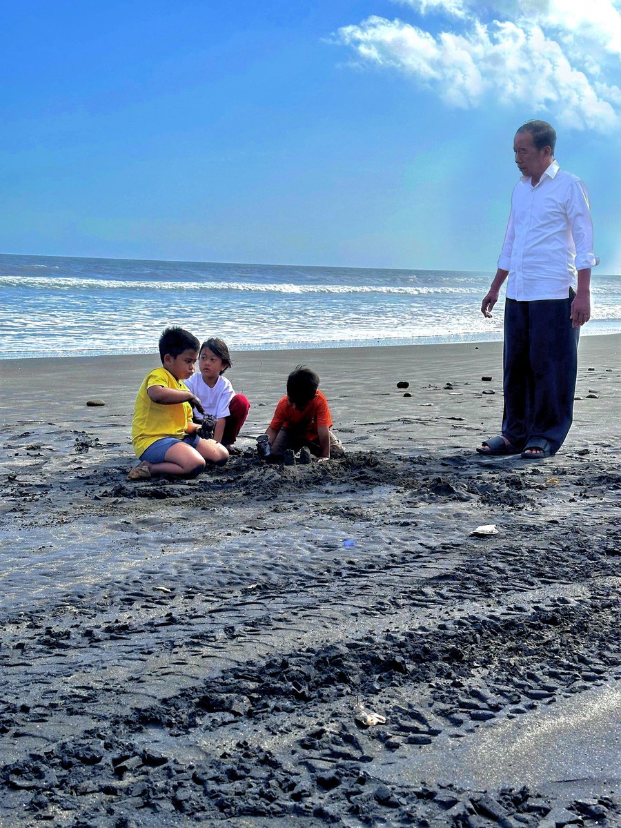 Dokter Tifa tweet media