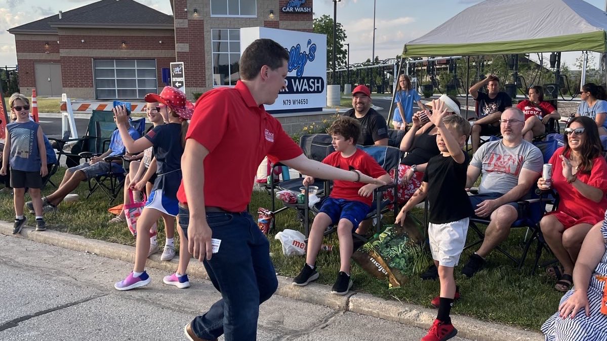 LoCocoforJudge's tweet image. Grateful to celebrate our nation’s independence across District II! 🇺🇸