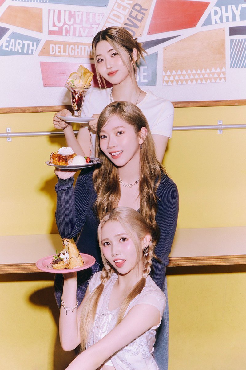 sweet_twjp's tweet photo. ♡情報解禁♡ 
sweet×JOINUS×IS:SUE 
『JOINUS de KAWAII GOURMET』 開催決定🍨🍰✨

IS:SUEのNANOさん＆RINOさん＆YUUKIさんが、夏休みの横浜を可愛く美味しく彩ります♥️✨ https://t.co/MDPTFhpbUQ