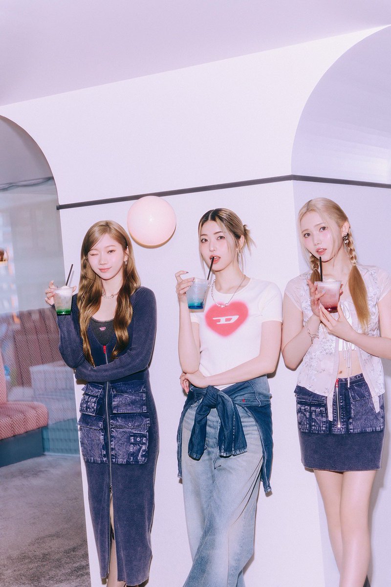 sweet_twjp's tweet photo. ♡情報解禁♡ 
sweet×JOINUS×IS:SUE 
『JOINUS de KAWAII GOURMET』 開催決定🍨🍰✨

IS:SUEのNANOさん＆RINOさん＆YUUKIさんが、夏休みの横浜を可愛く美味しく彩ります♥️✨ https://t.co/MDPTFhpbUQ