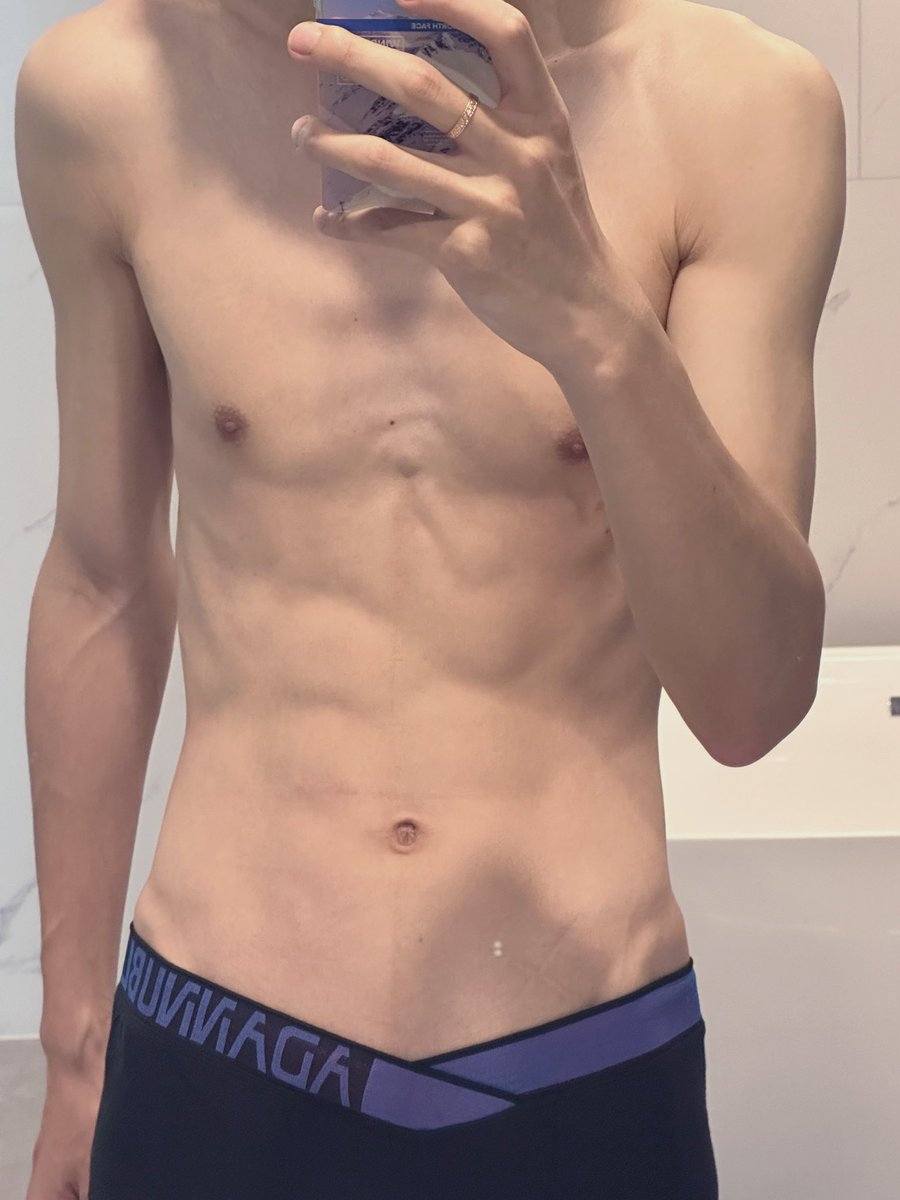 动感光波呀 tweet media