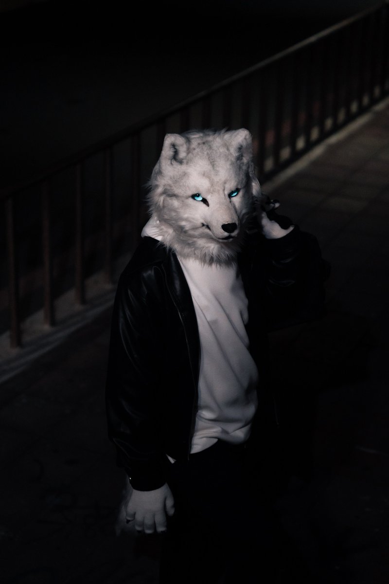 🐺: <a href="/nottsvwolf/">諾特／Nott／ノゥト</a> 

#Furry 
#fursuit 
#Fursuitfriday 
#FursuitEveryday 
#fursuitphotographer