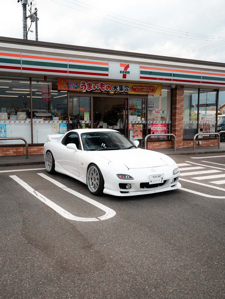 p_white_rx7's tweet image. #セブンの日