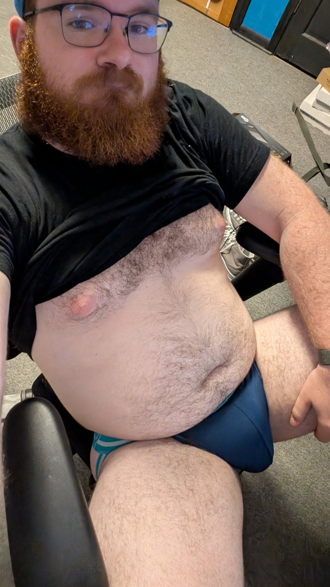 Lumberjack Bear tweet media