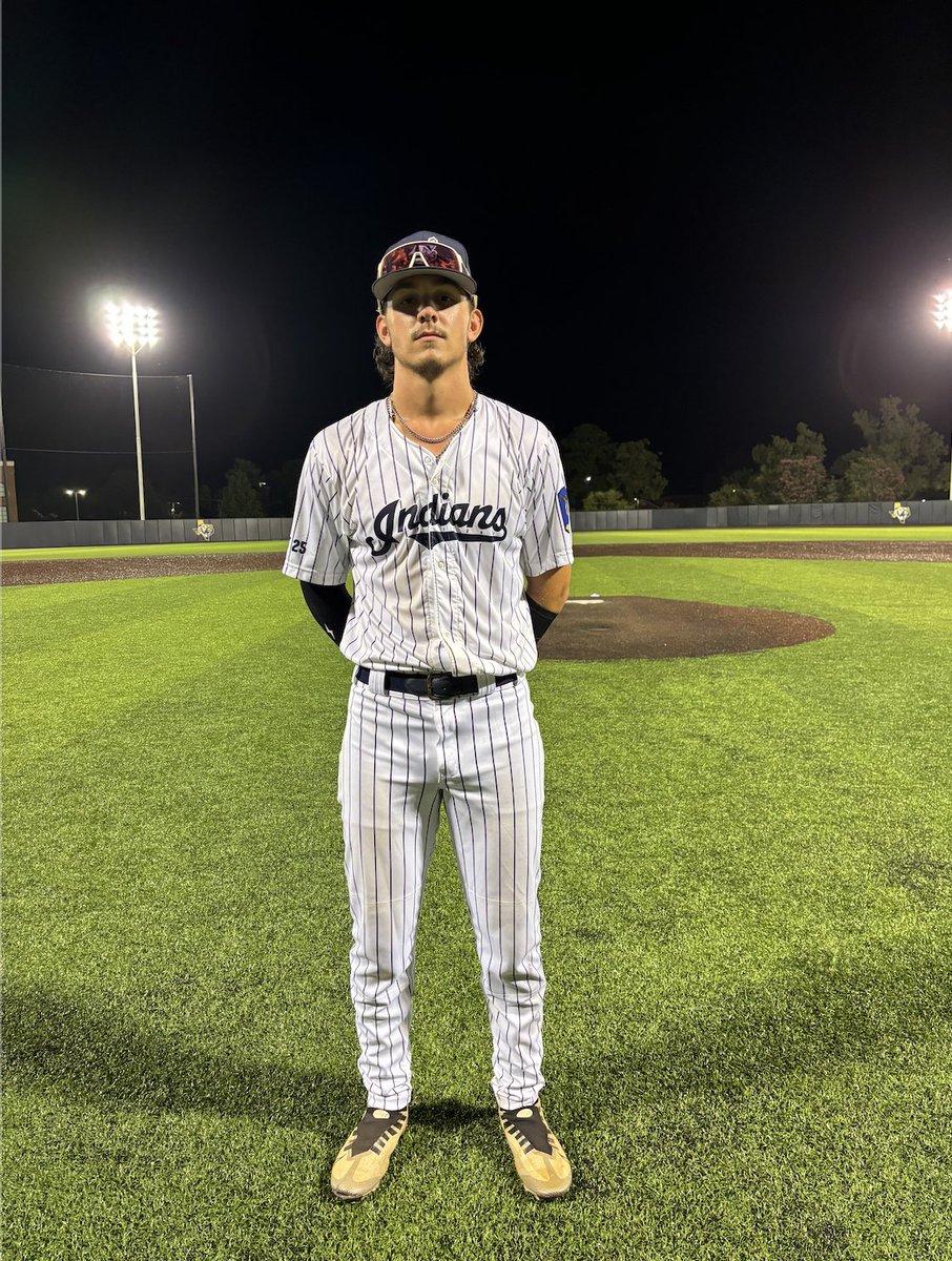 F: Texarkana Indians 14, East Texas Titans Gibson 0
PoG: <a href="/Chandler12W/">Chandler Williamson</a> 4 IP, 7K, 0 ER, 3 BB
Hitter: <a href="/Tpemberton12/">Trenton Pemberton</a> 3-4, 2 2B, 3B, 3 RBI