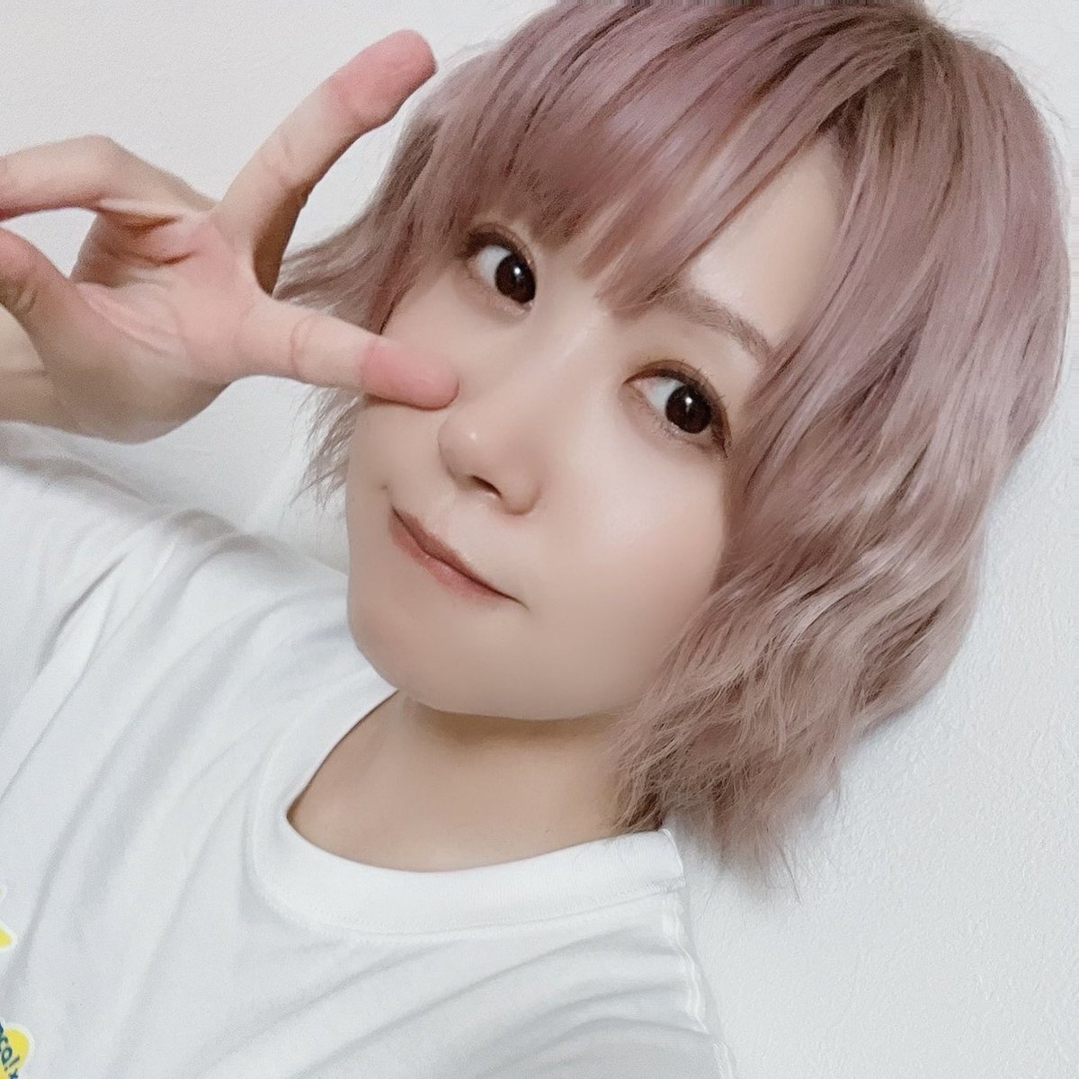 みつあみほどいた後のこれ、貧乏パーマって言うよね(* ᐕ)？
今日も暑いけん水分補給しっかりして、午後も頑張っていきましょ🥤

夜は横浜 関内BAYSISで待っとるけんね🍑🐿️
tiget.net/events/397733