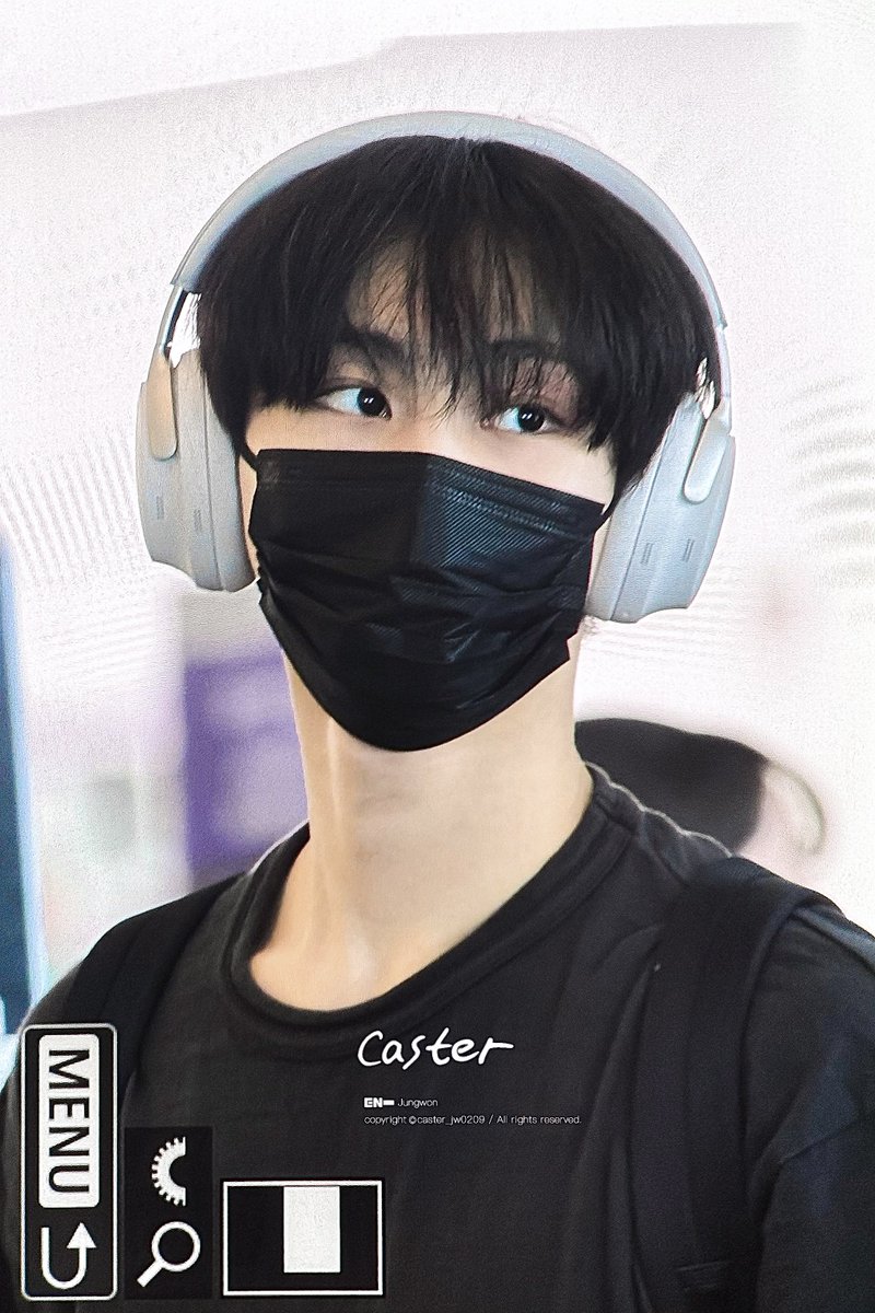 caster_jw0209's tweet image. 250707
#์ ์ #JUNGWON #ใธใงใณใฆใฉใณ
#์ํ์ดํ #ENHYPEN