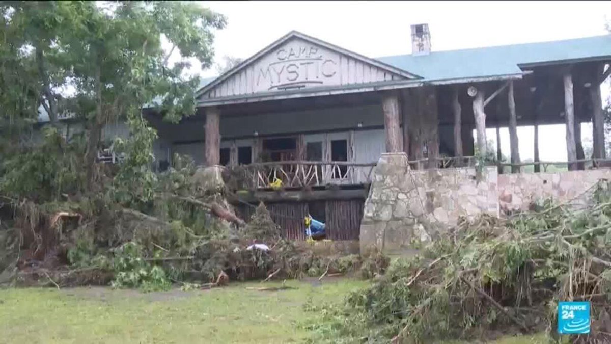 Au Texas, la montée des eaux a fait au moins 78 morts f24.my/BIRX.x