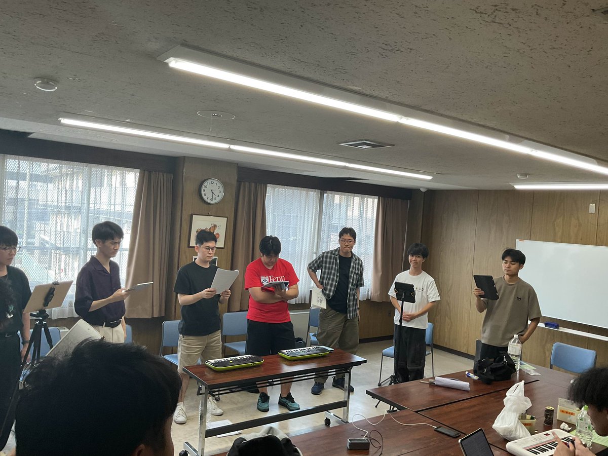 【練習報告】
昨日は練習でした。
下薗さん不在の中で、パート練習とアンサンブル。
自由曲の全容が見えてきました…とんでもなく難しい！プリプリした圧倒的なハーモニーを求めてこれからも練習していきます！

まだまだ見学、入団可能です！
ご連絡お待ちしております！