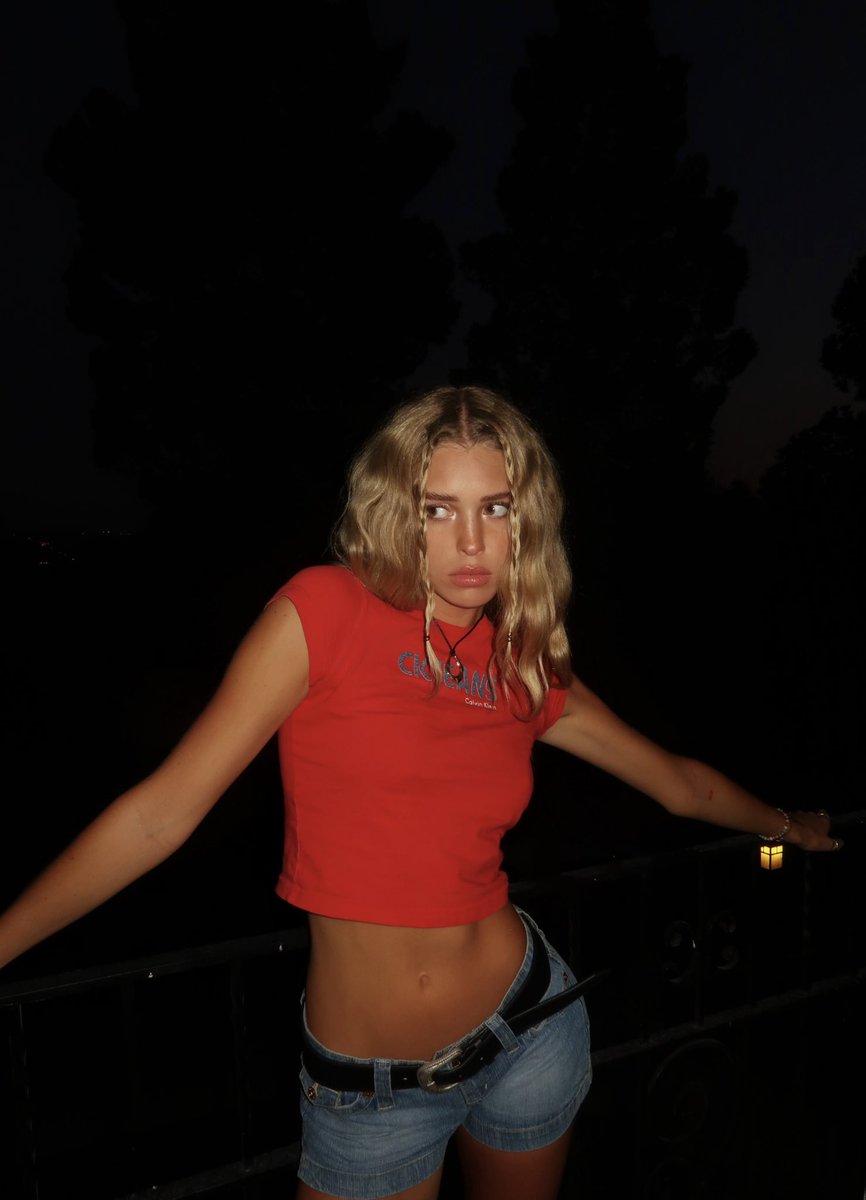 laurenw12341234's tweet image. #NewProfilePic #surewhynot