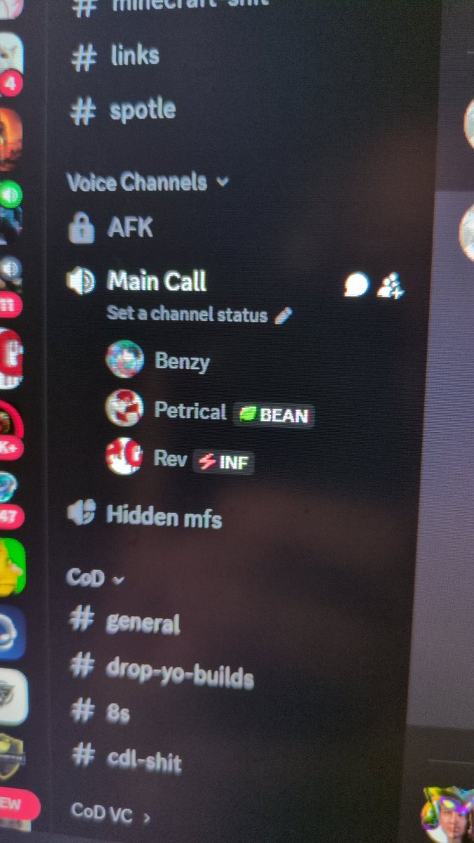 Stop by stream to watch these hooligans game :D