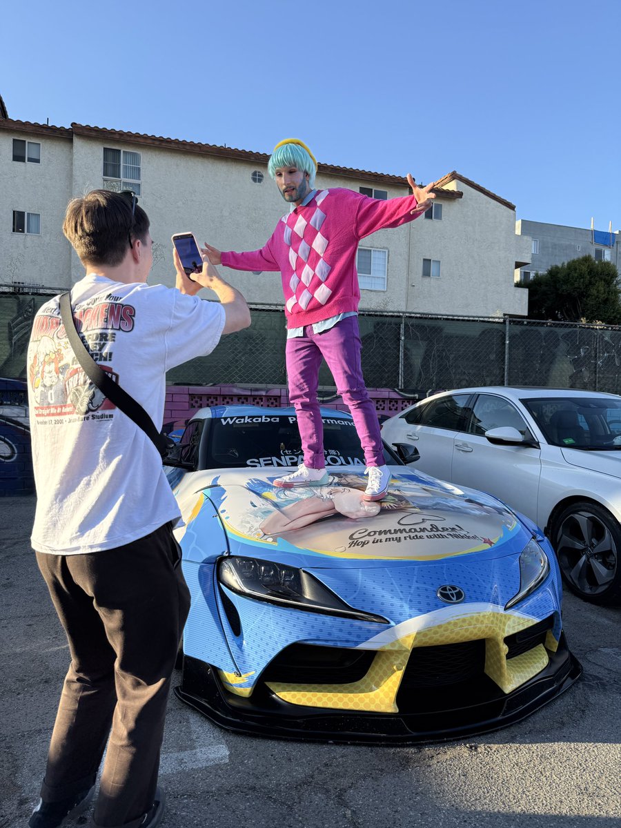 Had <a href="/bbnomula/">bbno$ 👶🚫💰</a> stand on the Supra for shits and giggles 😎