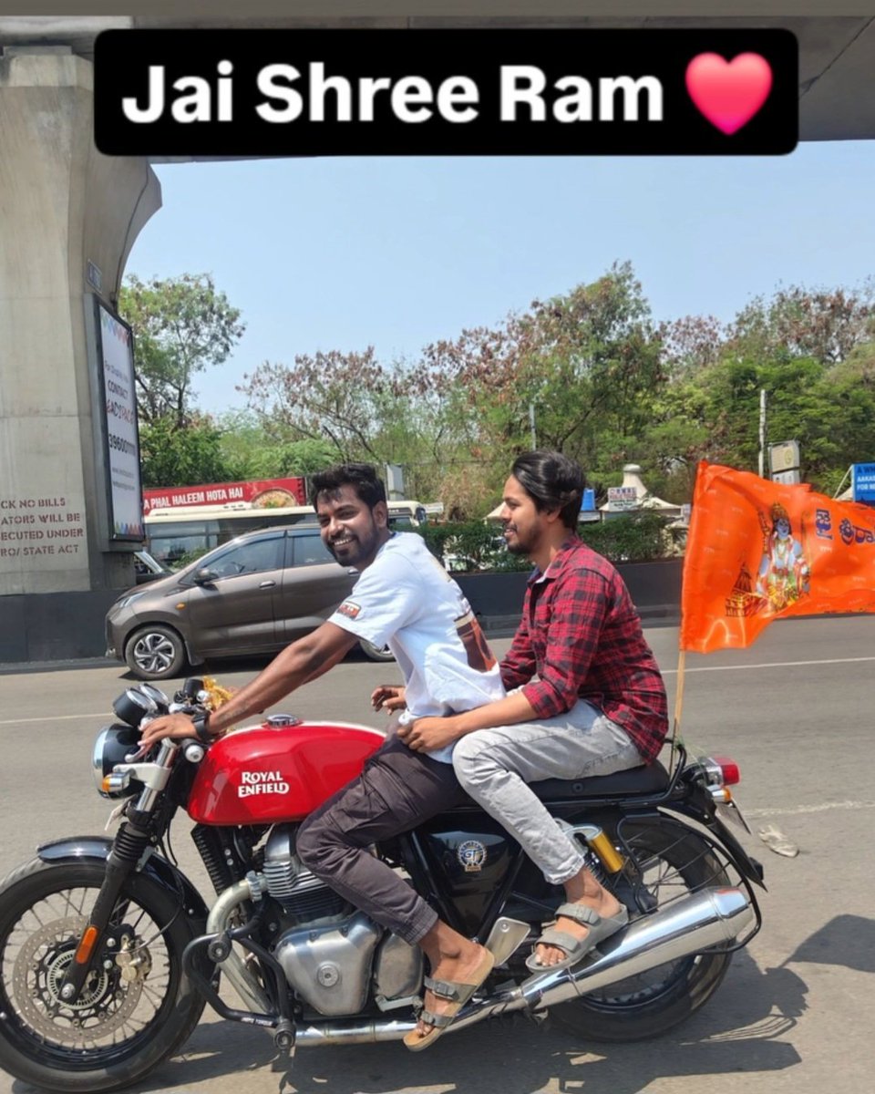 Addictedtomemez's tweet photo. @HHVMRathnam Intha kante nenu Chepalenu And Ma Side Telangana lo Ekadashi roju Non veg tintamu aithe Anti Hindu aithara  Yedo mere Hindulu meme anti ainattu bhale matldutharu bro 
Jai Shree Ram ❤️ 
I'm Proud Bhakth of Shivayya ❤️
Na Hand medha om ani Tattoo untadhi https://t.co/muoDqpmsVt