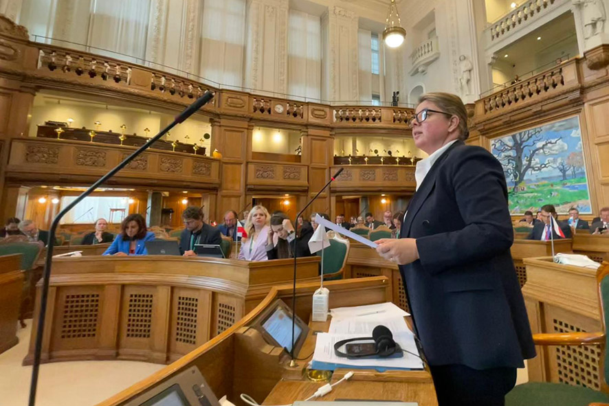 CYParliament's tweet image. Το Μέλος της Κοινοβουλευτικής Επιτροπής Εξωτερικών και Ευρωπαϊκών Υποθέσεων κ. Χριστιάνα Ερωτοκρίτου παρενέβη στις εργασίες της Συνάντησης των Προέδρων των Επιτροπών Ευρωπαϊκών Υποθέσεων των κοινοβουλίων των χωρών μελών της Ευρωπαϊκής Ένωσης tinyurl.com/CyErotokritouC… #COSAC