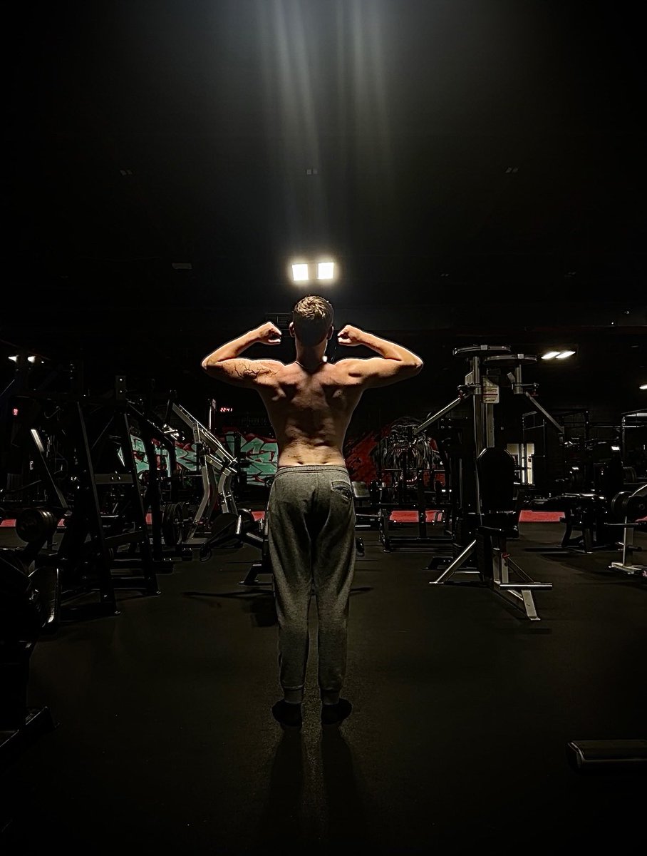 Tunnelkiller tweet media