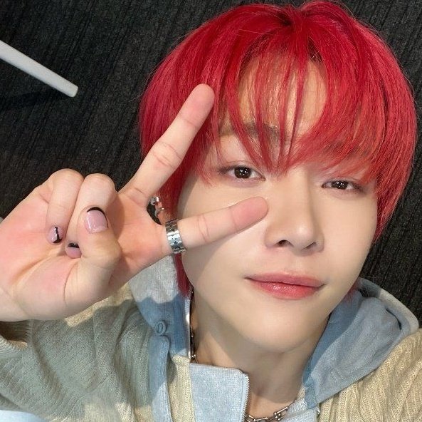 <a href="/noebulous/">Nico</a> <3