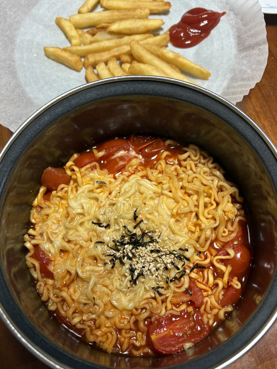 그려.. tweet media