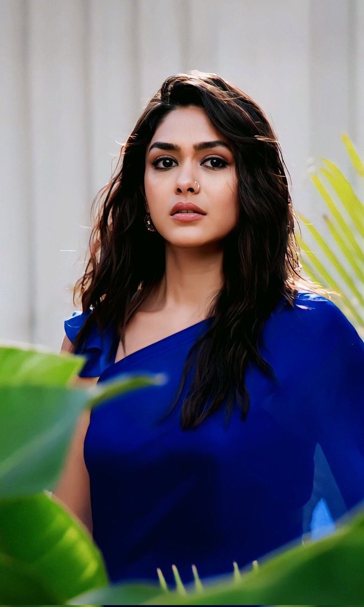 GetsCinema's tweet photo. #Ramayana - IN PRESENT GENERATION - Which Actress is PERFECT in #Sita Maa Role - ACCORDING TO YOU. https://t.co/hWniyxZdHM