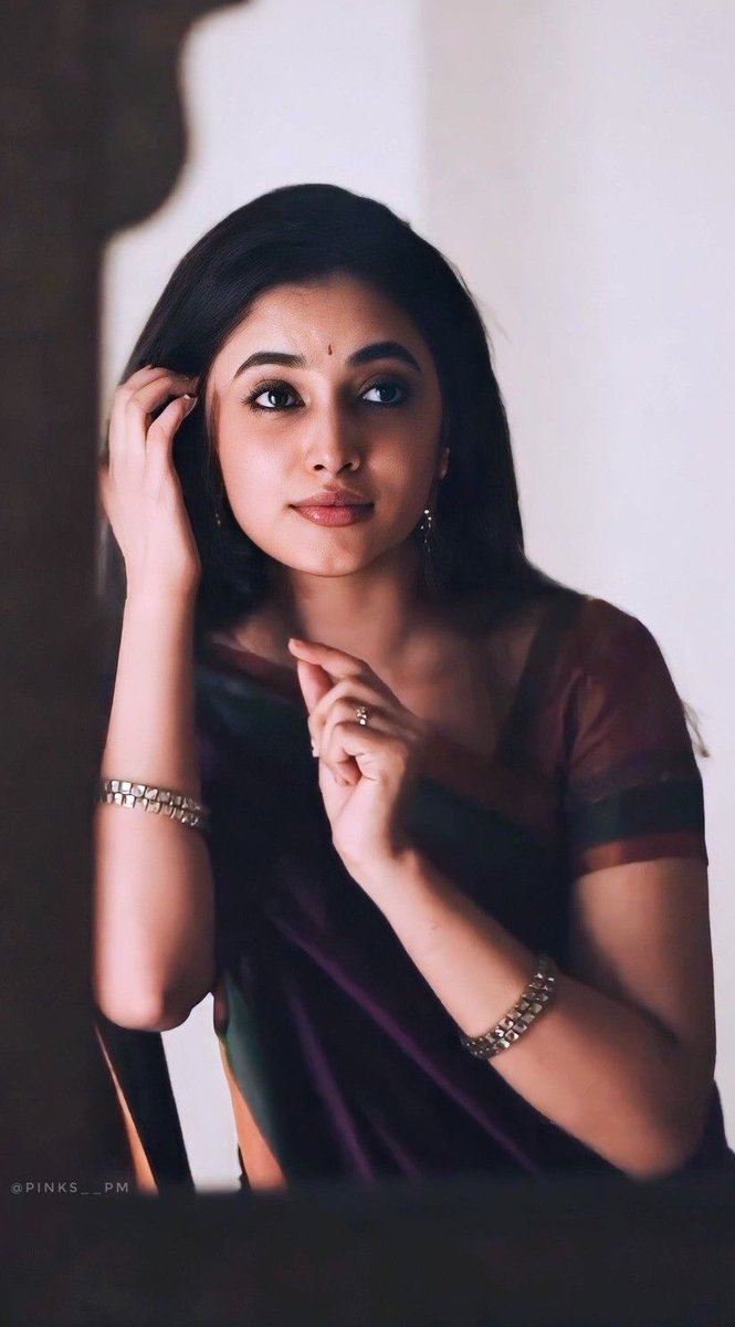 GetsCinema's tweet photo. #Ramayana - IN PRESENT GENERATION - Which Actress is PERFECT in #Sita Maa Role - ACCORDING TO YOU. https://t.co/hWniyxZdHM
