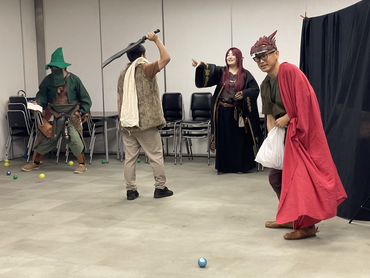 LARP_Laymun's tweet photo. ゾンビじゃない! キメラだあああー!?
実は後衛系パーティ、呪文詠唱の隙を与えられず苦戦!
「…切った方が早いわ」
ついに魔法(物理)!ラズニーつよい…!!
#夢幻郷
#laymun https://t.co/UZ7czzhAR7