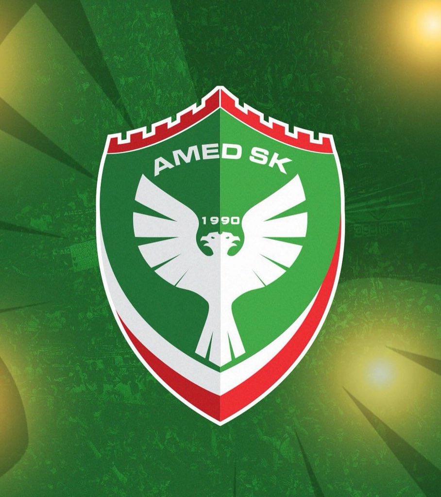 Ülkedeki en ufak problemde ilk saldırdıkları Amedspor oluyor, rutin antrenman videosuna linç kampanyası başlatmışlar.

Götü boklu iran takımı bile Amedsporumuzu linçleme haddini kendinde bulmuş. 

Daha güçlü bir sesle bijî Amedspor 💚❤️