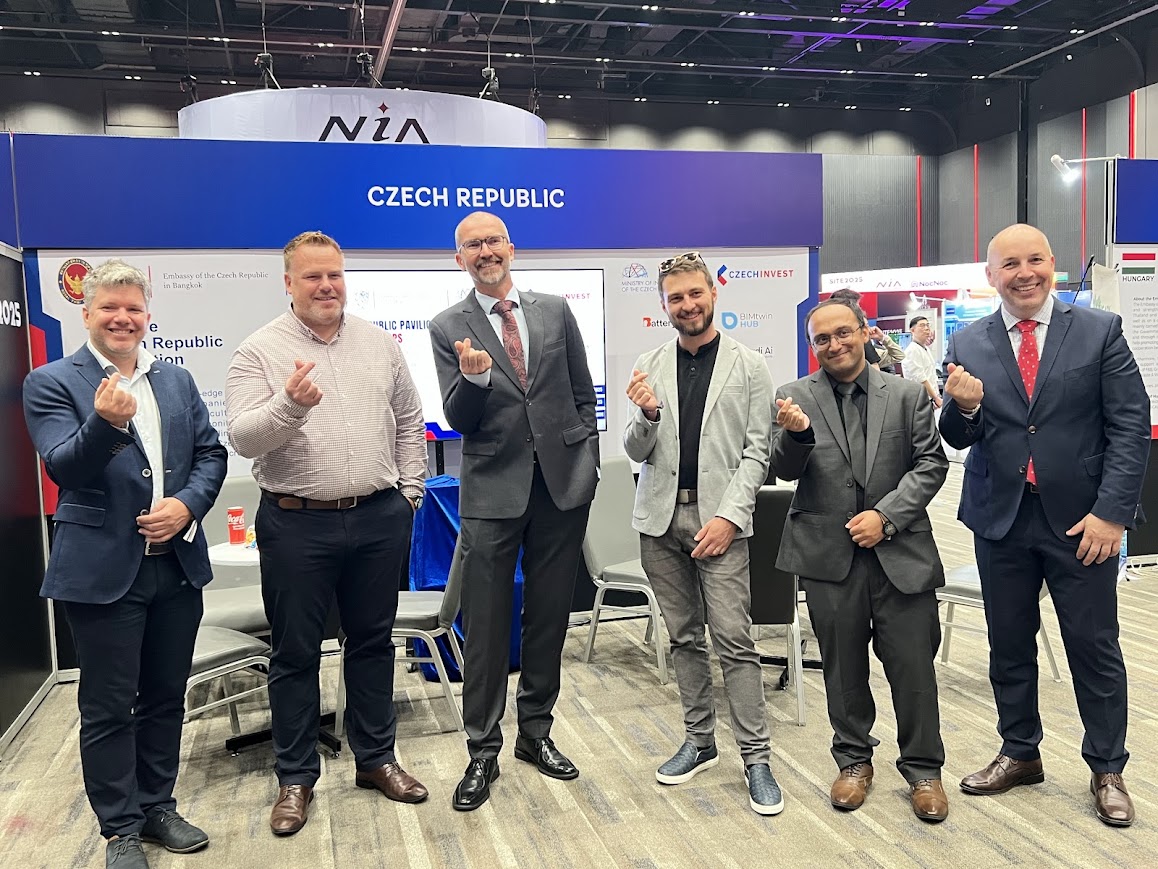 🇨🇿 The Czech Embassy in Bangkok proudly joined the opening of Startup x Innovation Thailand Expo 2025 (SITE 2025) on 4 July with 5 excellent Czech startups.
<a href="/CzechInvest_CZ/">CzechInvest_CZ</a> <a href="/ed_mzvcr/">Ekonomická diplomacie</a> <a href="/StartupsCZ/">CzechStartups</a> 
#SITE2025 #CzechInnovation
