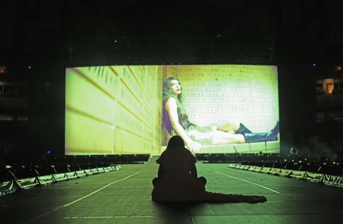 🔙| 2 years ago today, Taylor Swift premiered the “I Can See You” music video at the Eras Tour in Kansas City.