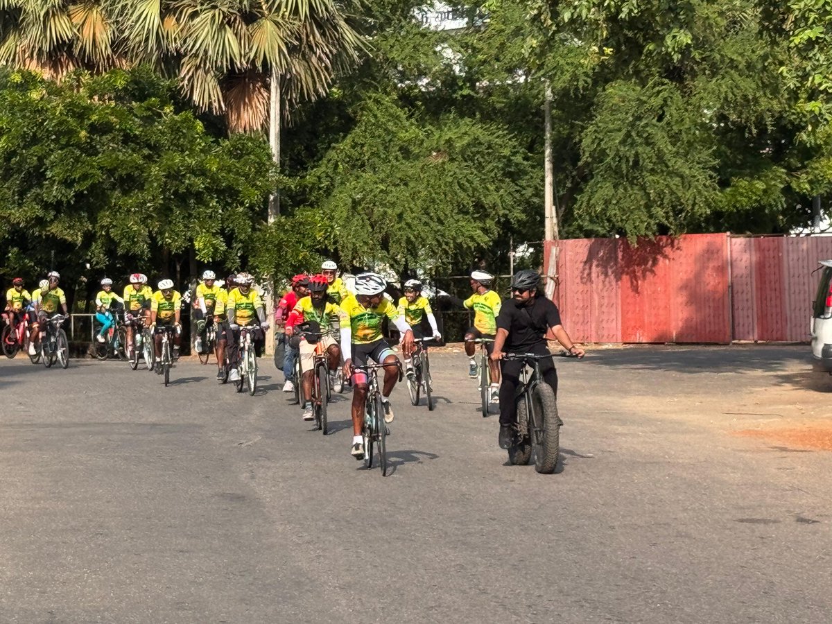 Cycling for a Greener Tomorrow! 

The Eco Cycling Team is on a island-wide journey, pedalling from Colombo and covering Puttalam, Mannar, Jaffna, Mullaitivu, Trincomalee, Batticaloa, Ampara, Kathirgamam, Matara, Galle eventually culminating in Colombo on 14.07.2025.

During their