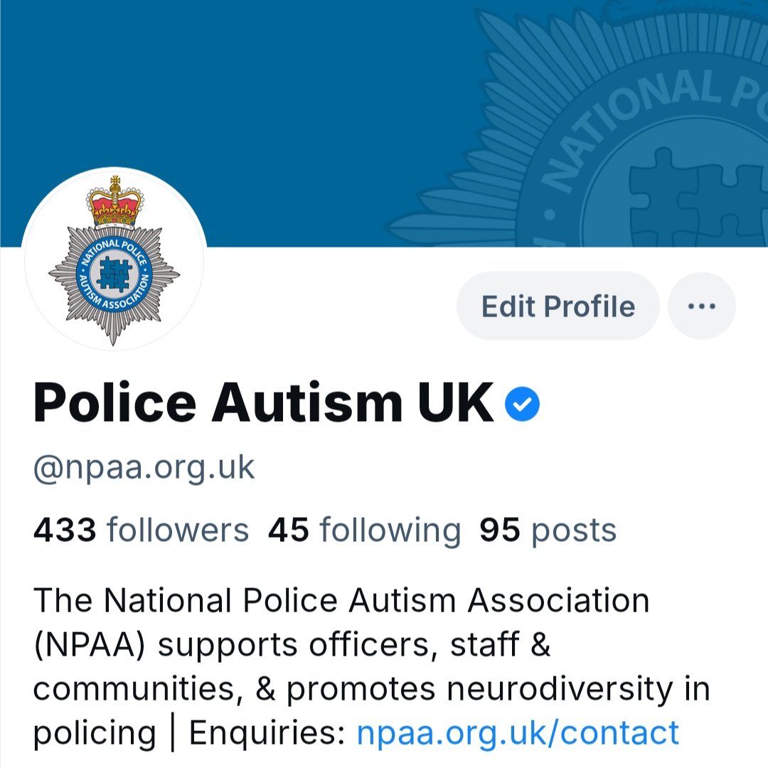 So we lost our blue tick on the social network formerly known as Twitter 😭 but got it back on 🦋
Give us a follow over on the blue side! 😊