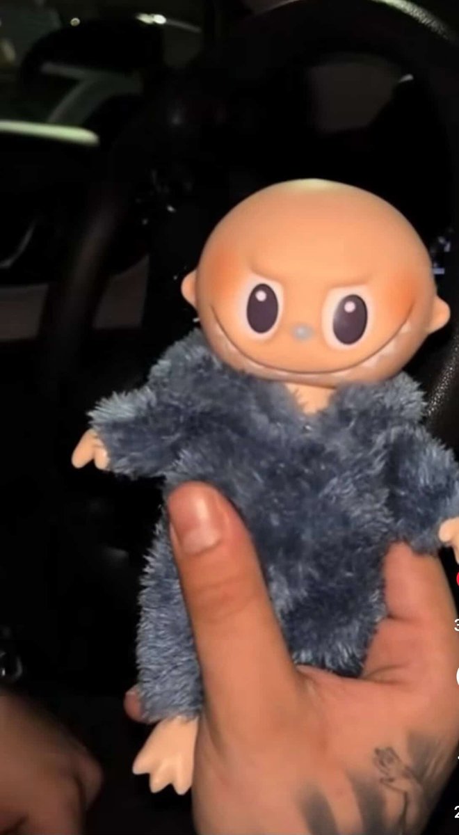 me &amp; <a href="/6loodlust/">𝔎ℭ</a> fighting at coachella next year