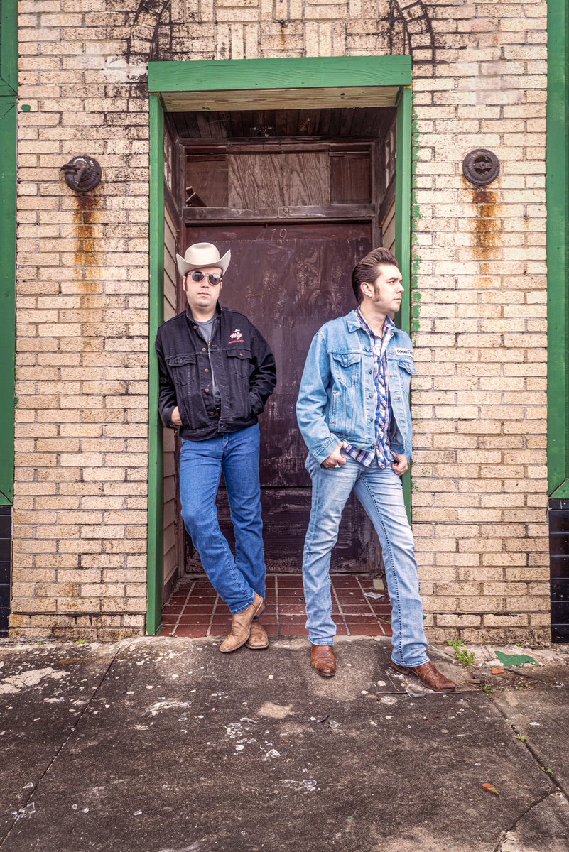 Country Music News International (@cmni_more_music) on Twitter photo In an era where country music often leans into pop sensibilities, they stand as staunch defenders of its...
#TheMalpassBrothers: Keeping the Flame of #Traditional #Country Burning Bright - By #ChristianLamitschka @ #CountryMusicNewsInternational #Magazine countrymusicnewsinternational.com/the-malpass-br… In an era where country music often leans into pop sensibilities, they stand as staunch defenders of its...
#TheMalpassBrothers: Keeping the Flame of #Traditional #Country Burning Bright - By #ChristianLamitschka @ #CountryMusicNewsInternational #Magazine countrymusicnewsinternational.com/the-malpass-br…
